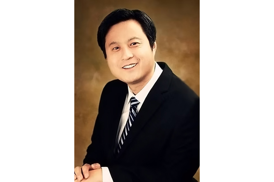 Meet Ming Sun, DDS, MSD in Spring